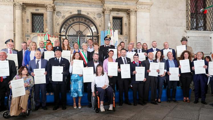I cittadini bresciani premiati con le onorificenze  al Merito della Repubblica italiana SERVIZIO FOTO ONLY CREW