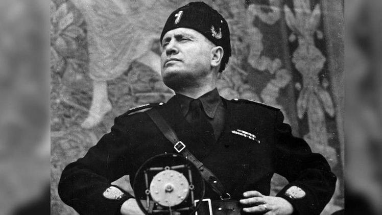 Mussolini non è più cittadino onorario di Chiari