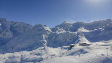Dal 18 novembre si può iniziare a sciare sul ghiacciaio Presena