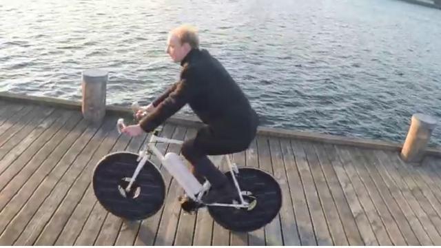 Danimarca, bici elettrica con pannelli solari: ecco la 'solar bike'