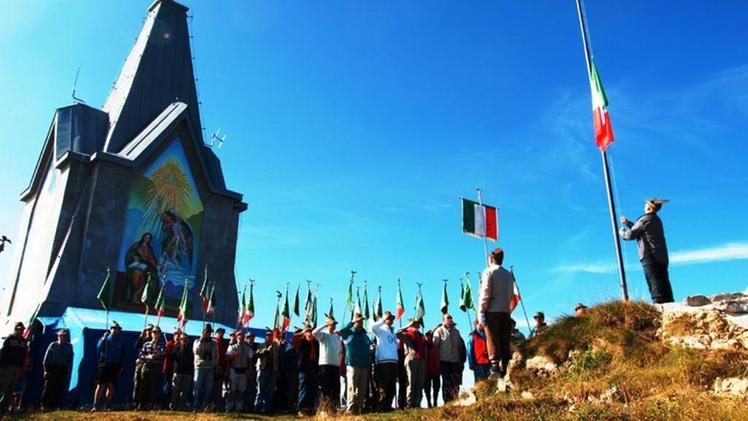 Festa del Redentore: il pellegrinaggio sulla cima del monte Guglielmo l'anno scorso