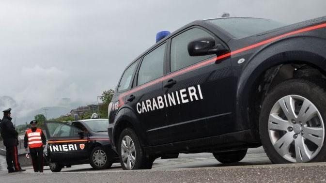 I carabinieri stanno indagando sull’ennesimo assalto al bancomat