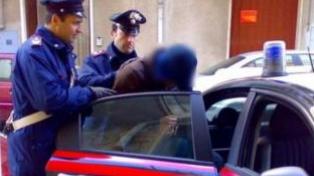Due le persone arrestate dai carabinieri per tentata estorsione