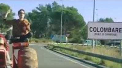 Un fermo immagine dalla videoclip di «Andom a Colombare»