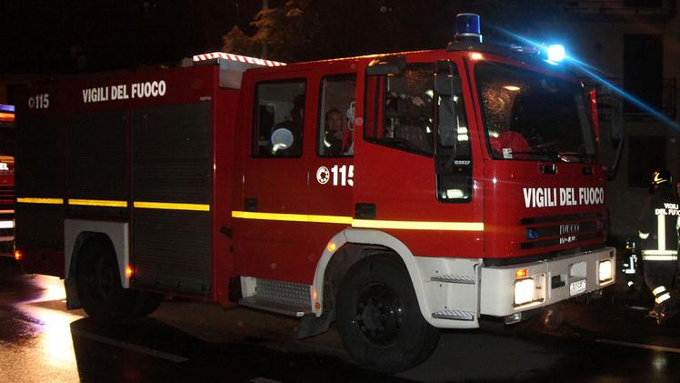 Ieri sera i  Vigili del fuoco  sono tornati a intervenire  a Vighizzolo  per i malori accusati dalla popolazione a causa dei miasmi 