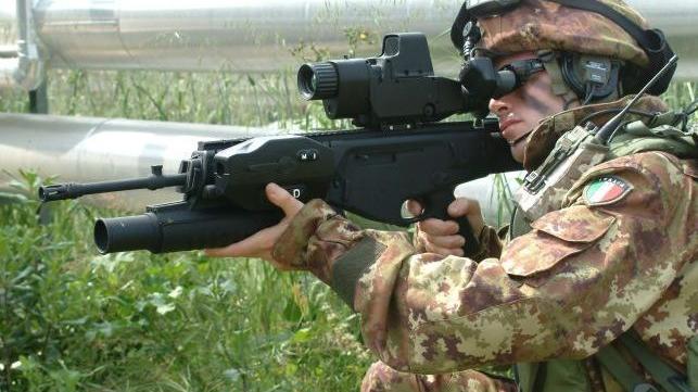 Il  Beretta Arx 200: entrerà in servizio anche con l’Esercito argentinoLa pistola Beretta Px4: sarà prodotta su licenza in America latina