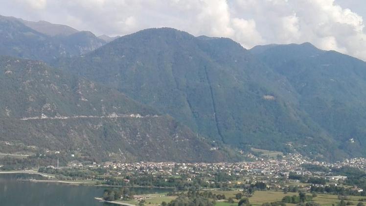Una immagine panoramica di Ponte Caffaro