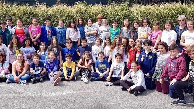 I bambini delle quinte delle elementari «Don Milani» oggi protagonisti a Milano e a Palermo