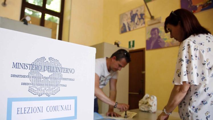 Urne aperte domenica 25 per l’elezione del sindaco di Desenzano