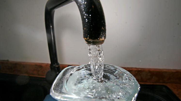 Appello di Garda Uno alla limitazione del consumo di acqua