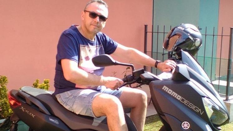 Marco Zilioli travolto e ucciso da un’utilitaria mentre tornava a casa Il luogo dell’incidente costato la vita martedì all’operaio di 54 anni 