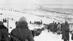 Un’immagine della disastrosa ritirata dell’Armir tra il dicembre 1942 e il gennaio 1943