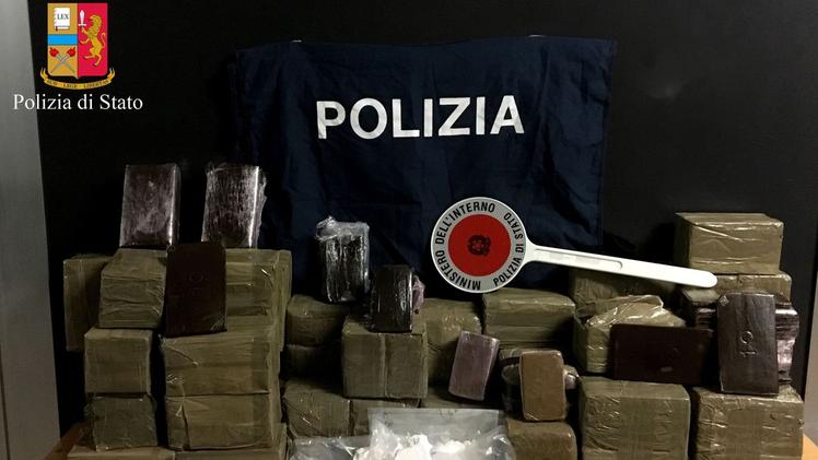 La droga sequestrata dalla Polizia all’architetto di Ospitaletto