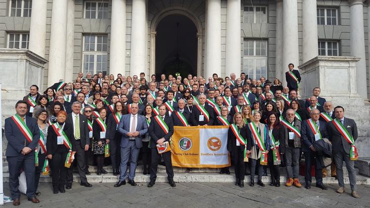 I sindaci degli oltre 150 Comuni italiani premiati con la bandiera arancione