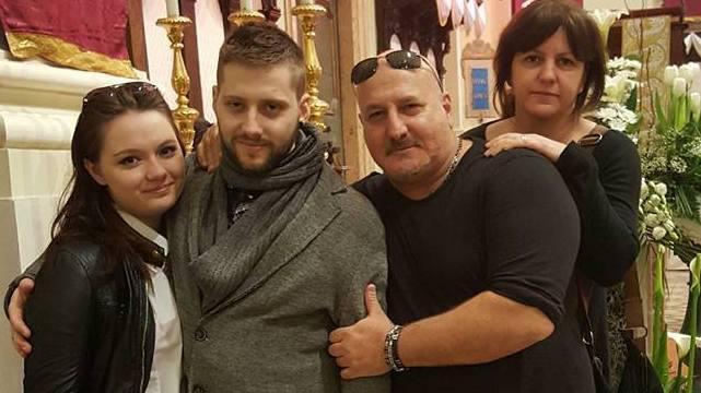 Mirko Ferrulli con la famiglia