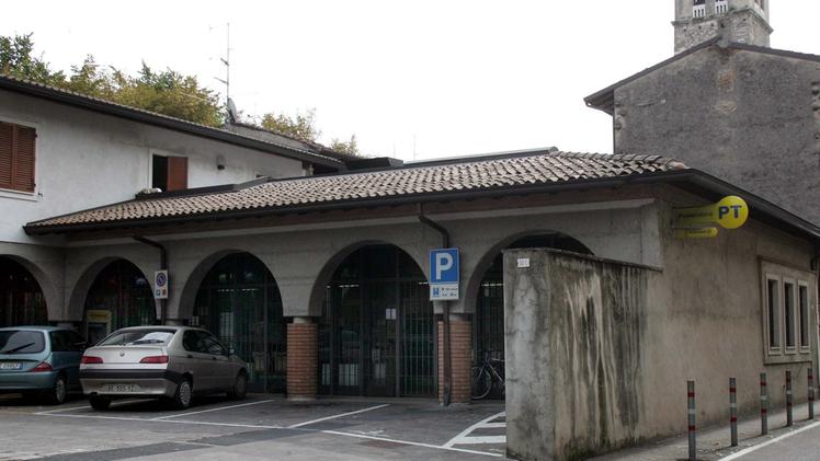 L’ufficio postale che si trova in via Repubblica, in pieno centro