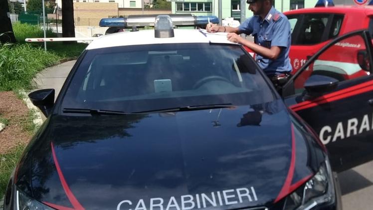 L’appostamento dei carabinieri ha «incastrato» l’estorsore