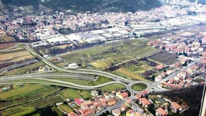 Il nuovo tracciato della bretella Concesio-Sarezzo è stato presentato ieri a Gardone Valtrompia 