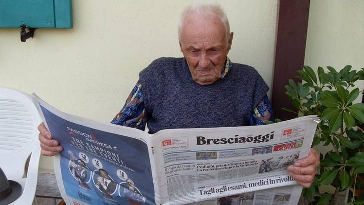   Giulio Comini leggeva ogni giorno il quotidiano  Bresciaoggi