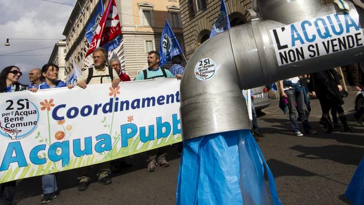 Riparte dalla Bassa  la mobilitazione in difesa dell’acqua pubblica  