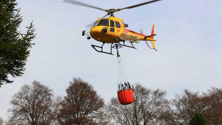 Stamattina entreranno in azione gli elicotteri dei Vigili del fuoco 
