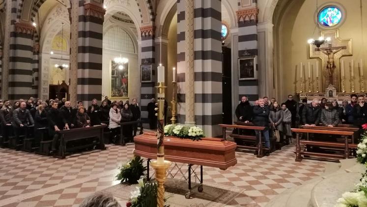 Il rito funebre di Ulrico Sareni nella parrocchiale di Orzinuovi