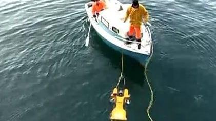Le immagini girate negli abissi del lago d’Iseo dal Rov dei volontari del soccorso Le ricerche dell’auto con il cadavere  sono state sospese a causa di un’avaria  del robot di profondità «Mercurio Low»