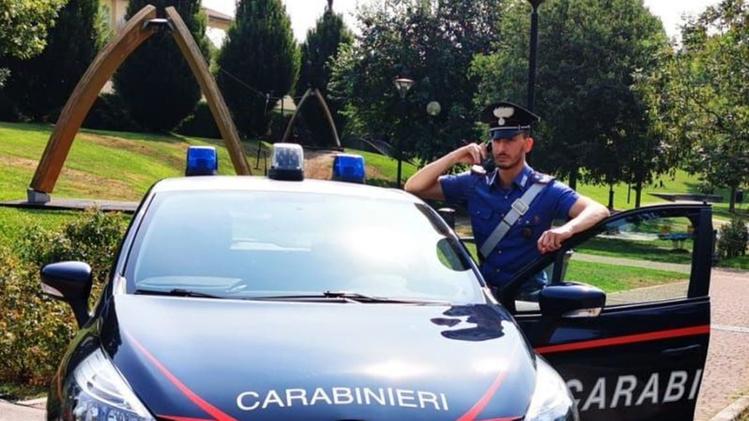 I carabinieri indagano sul furto 