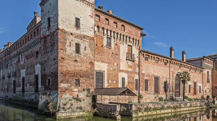 Il castello di Padernello: prosegue il delicato e complesso restauro