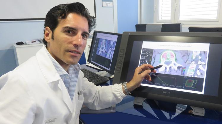 Filippo Alongi dirige la Radioterapia Oncologica dell'ospedale Sacro Cuore Don Calabria