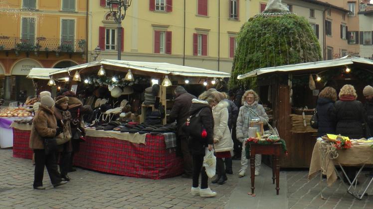 I mercantini di «Natale con gusto» in piazza Iseo nel prossimo fine settimana