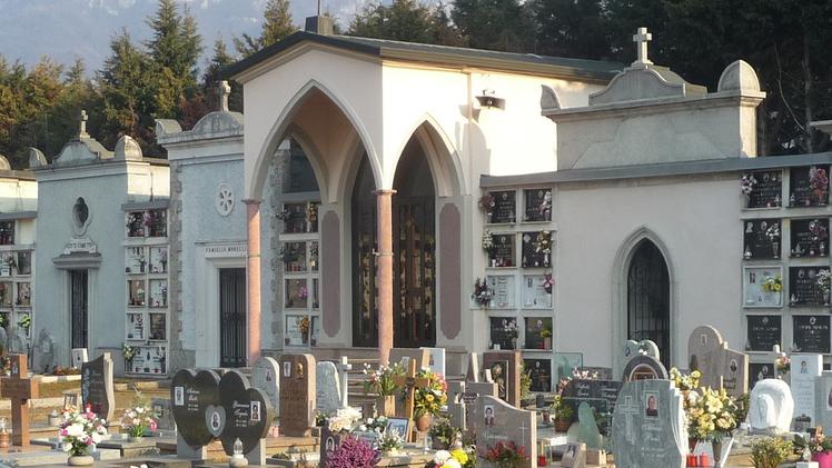 Il cimitero di Artogne