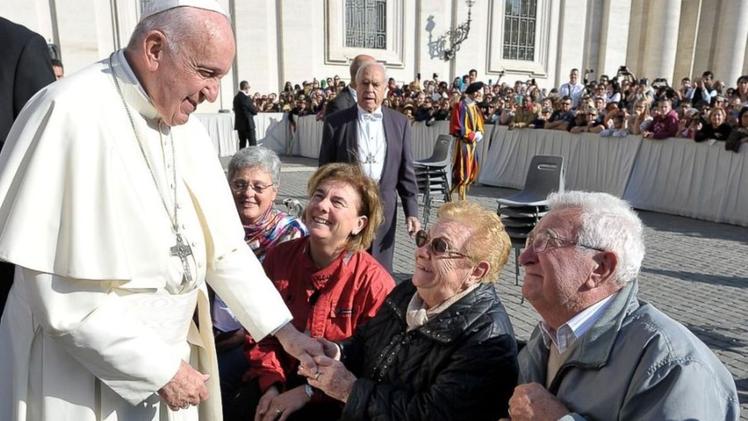 Piro e Aldina Reccagni con Papa Francesco per il 60esimo di nozze
