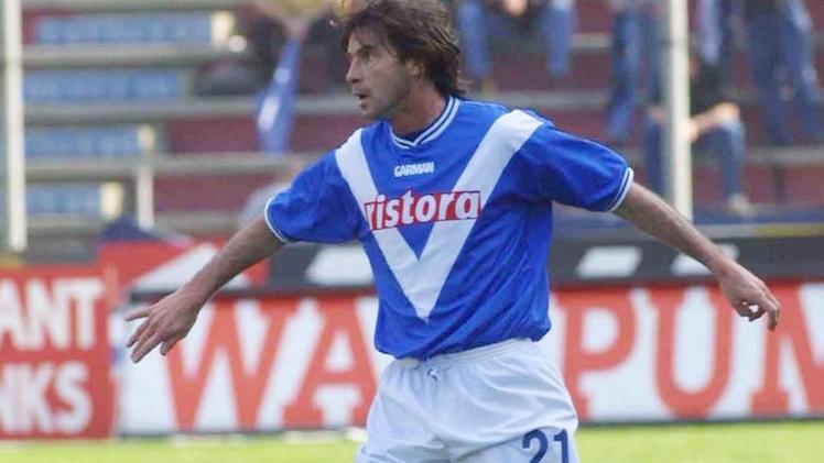 Filippo Galli, 56 anni: 104 presenze e 2 gol all’attivo con il Brescia tra il 1998 e il 2001Filippo Galli premiato con la «Panchina d’Oro» bresciana nel 2014