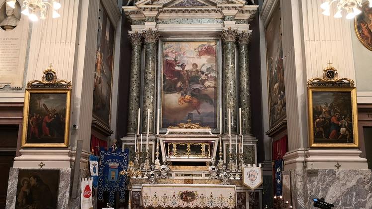 Pisogne: l’altare dedicato al patrono San Costanzo
