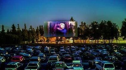 Un cinema drive-in nel parcheggio del Centro fiera: quella che era solo un’idea sta per diventare realtà