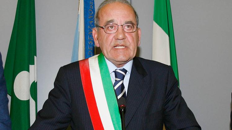 L’ex sindaco di Desenzano Felice «Cino» Anelli: si è spento ieri sera 
