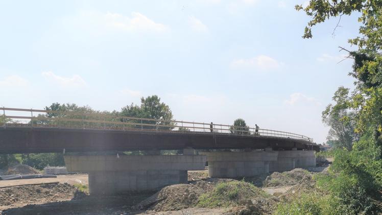 Le campate del nuovo ponte di Pontoglio pronto a fine anno