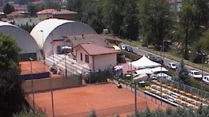 I campi di tennis del centro sportivo di Gardone