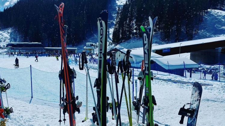 Un altro mese senza sci: per le località di montagna è un duro colpo
