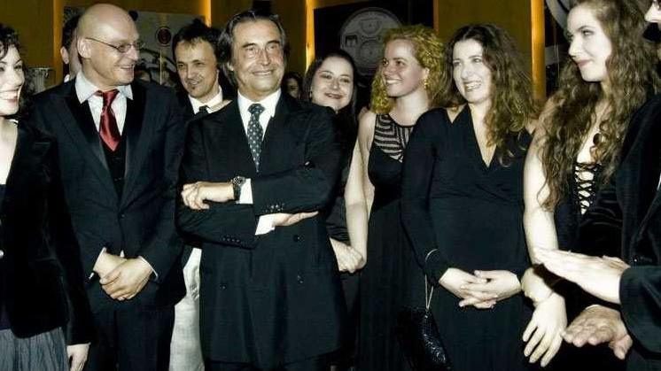 Gandini con Placido DomingoIl regista d’opera vicino al direttore d’orchestra Riccardo Muti 