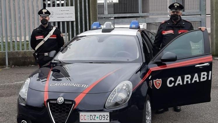 I carabinieri hanno stroncato un giro di spaccio a gestione familiare 