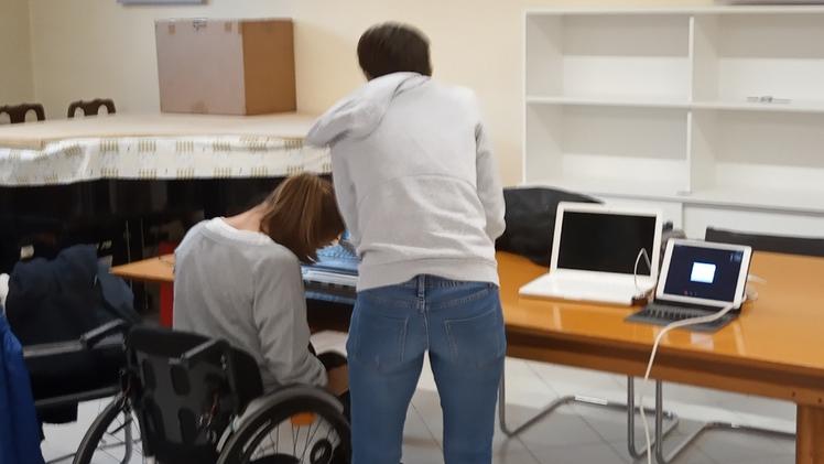 L’aiuto a uno studente disabile