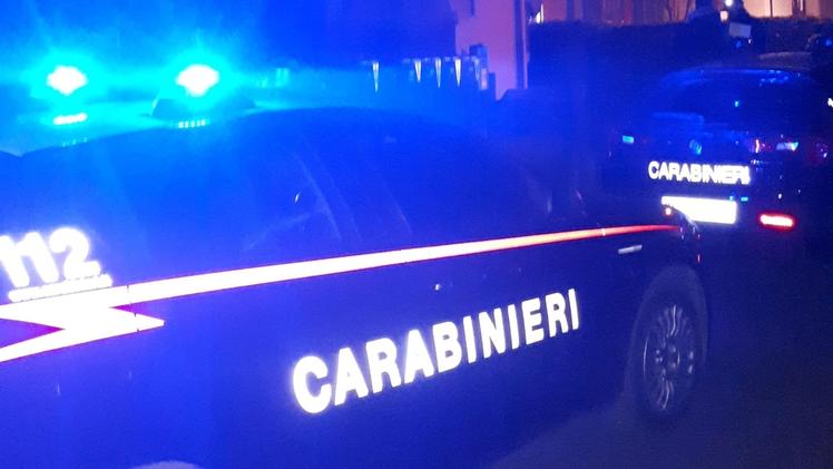 La generosità di due carabinieri ha risolto una situazione difficile