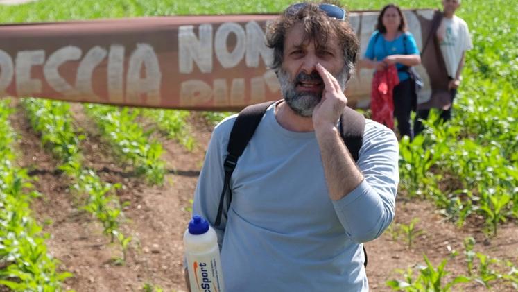 Una delle manifestazioni di protesta contro la discarica CastellaL’ex assessore all’Ecologia di Rezzato ripercorre il caso Castella
