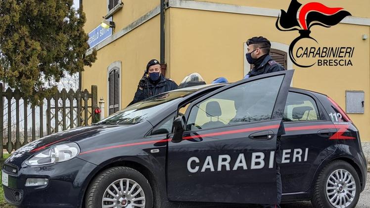 Carabinieri in controlli anti-Covid in Vallecamonica
