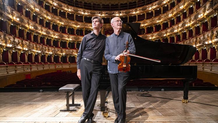 Massimiliano Motterle e Fulvio Luciani presenteranno il 18 e il 25 maggio le Sonate per pianoforte e violino di Mozart: il programma proseguirà fino a fine luglio tra conferme e novità