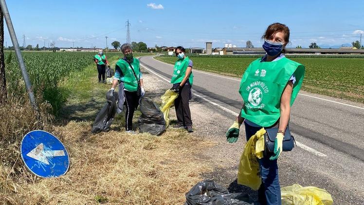 Volontari del verde pulito all’opera sul territorio di Ghedi
