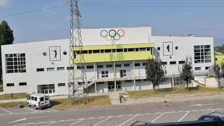 Il centro sportivo di Roncadelle decorato con i cinque cerchi olimpici