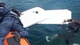 Un intervento di salvataggio della Guardia costiera  sul lago di Garda